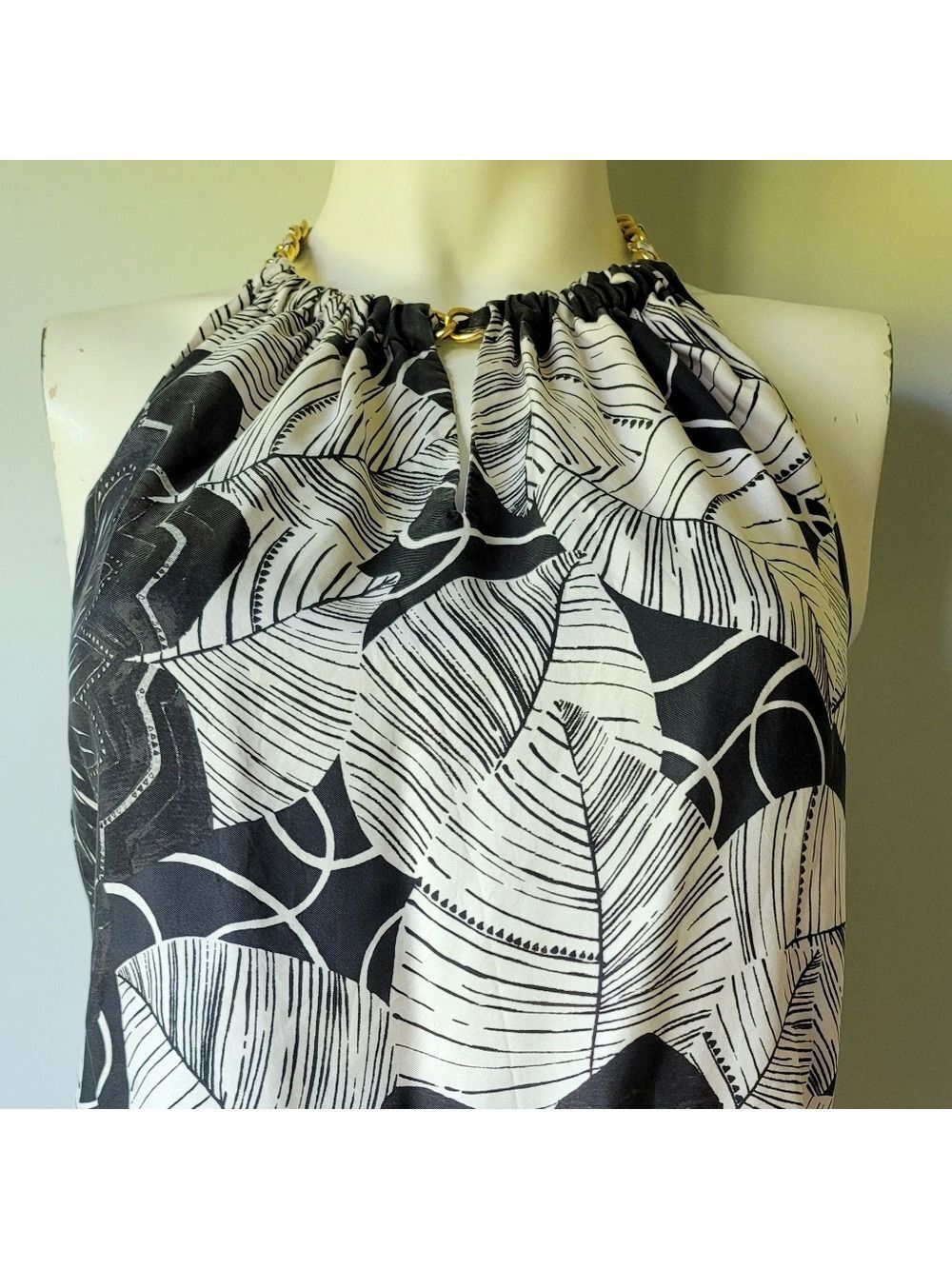 White House Black Market Women's Silk Chain Link Halter Top Size 4